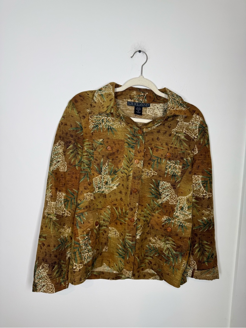 Vintage Silkland 100% Silk Tiger Jungle Print Button Down Shirt Size M